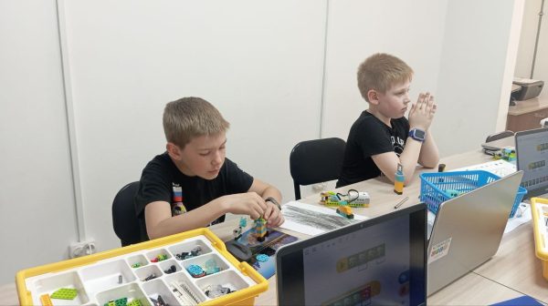 СТЕМГРАДЪ - робототехника